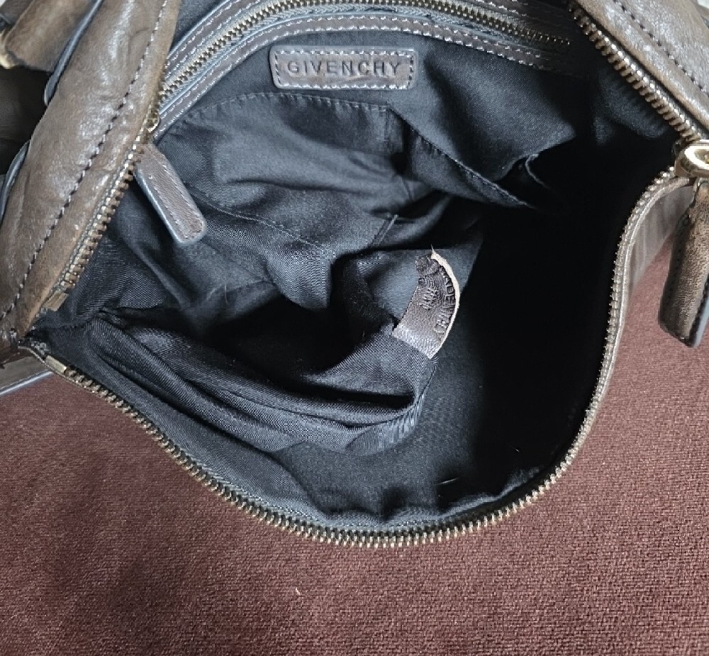 Givenchy Pandora Bag - Picture 5 of 7
